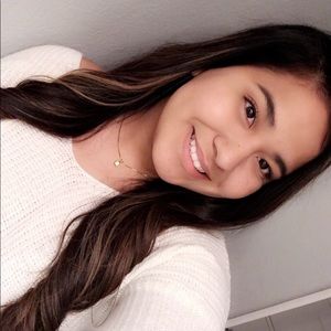 Meet your Posher, Marissa